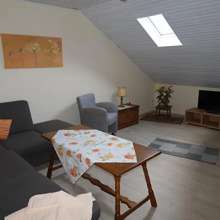 Weingut & Gaestehaus Mees Alloggio in famiglia Briedel