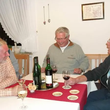 Quarto em Acomodações Particulares Weingut & Gaestehaus Mees