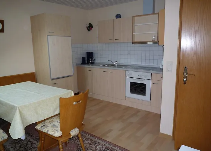 Weingut & Gaestehaus Mees * Briedel